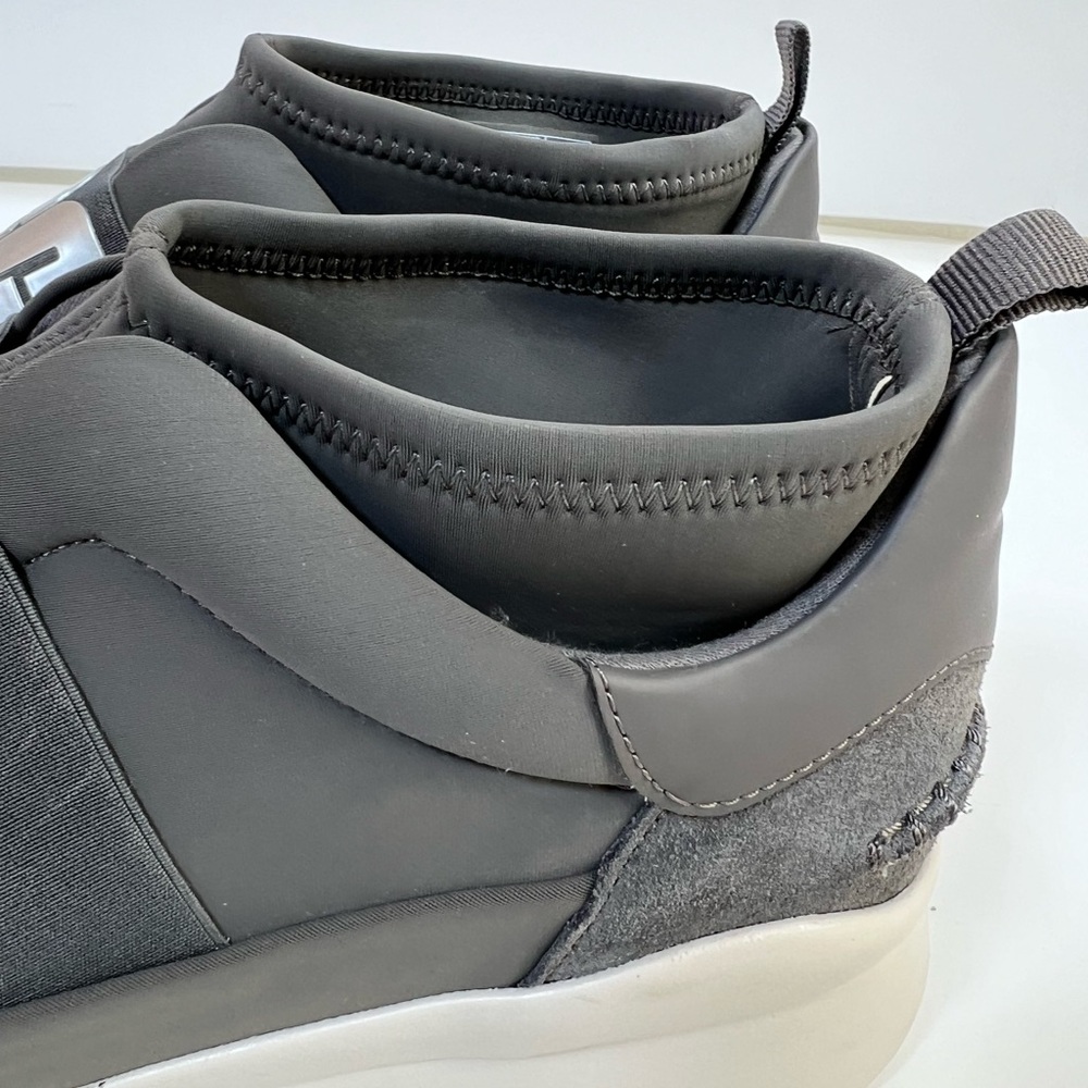 UGG Neutra Logo Elastic Slip-On Sneakers Gray/White Women’s Size 10 - Picture 14 of 16
